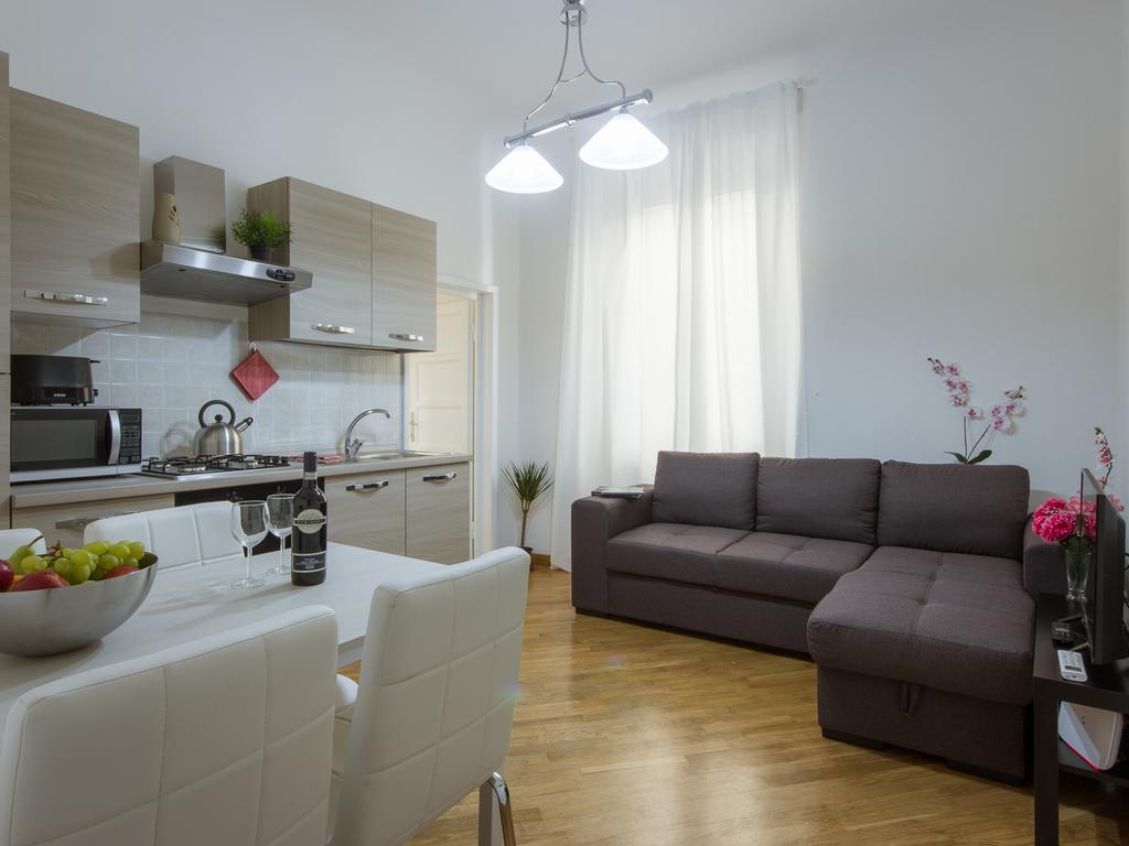 Stylisch Canacci 2 Bedroom Apartment Firenze Eksteriør billede